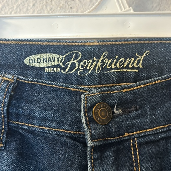 Old Navy the boyfriend denim shorts size 2R - Picture 2 of 4